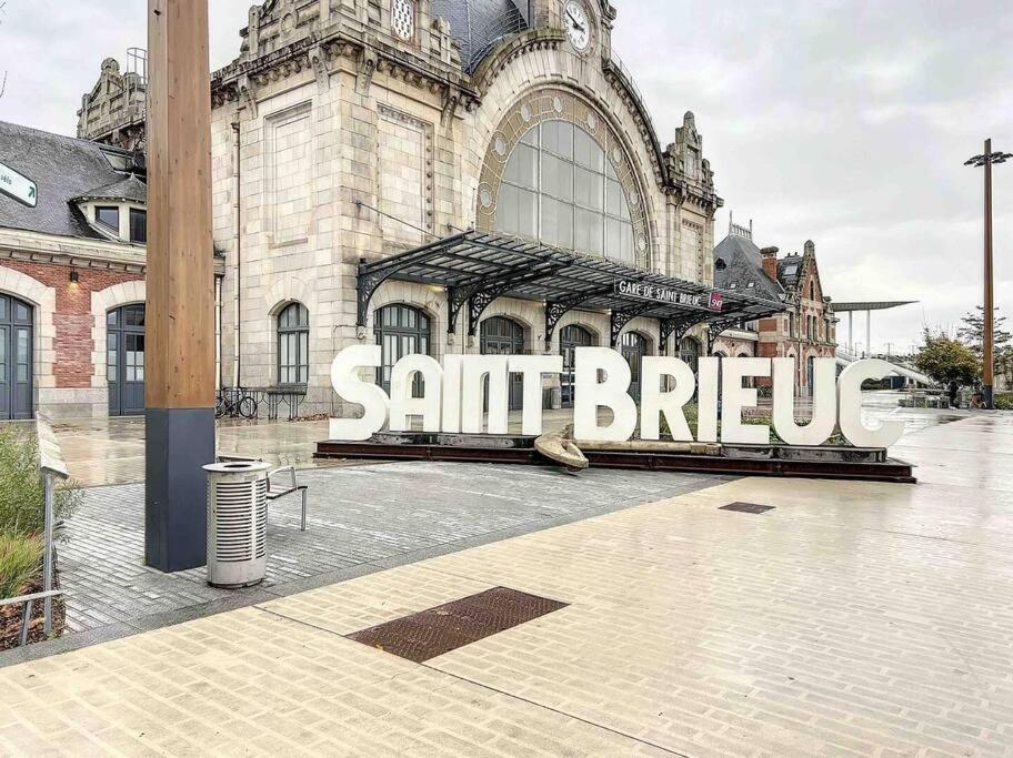 La Clef - Appartement Proche Centre Et Gare Saint-Brieuc Bagian luar foto